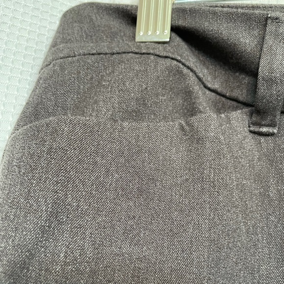 Old Navy Gray Pixie Pants - Picture 3 of 4